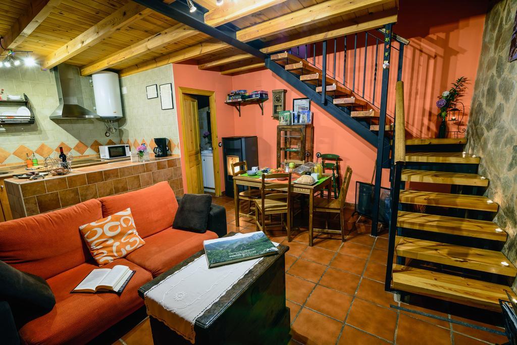Casa Rural Entre Valles Benllera Exterior foto