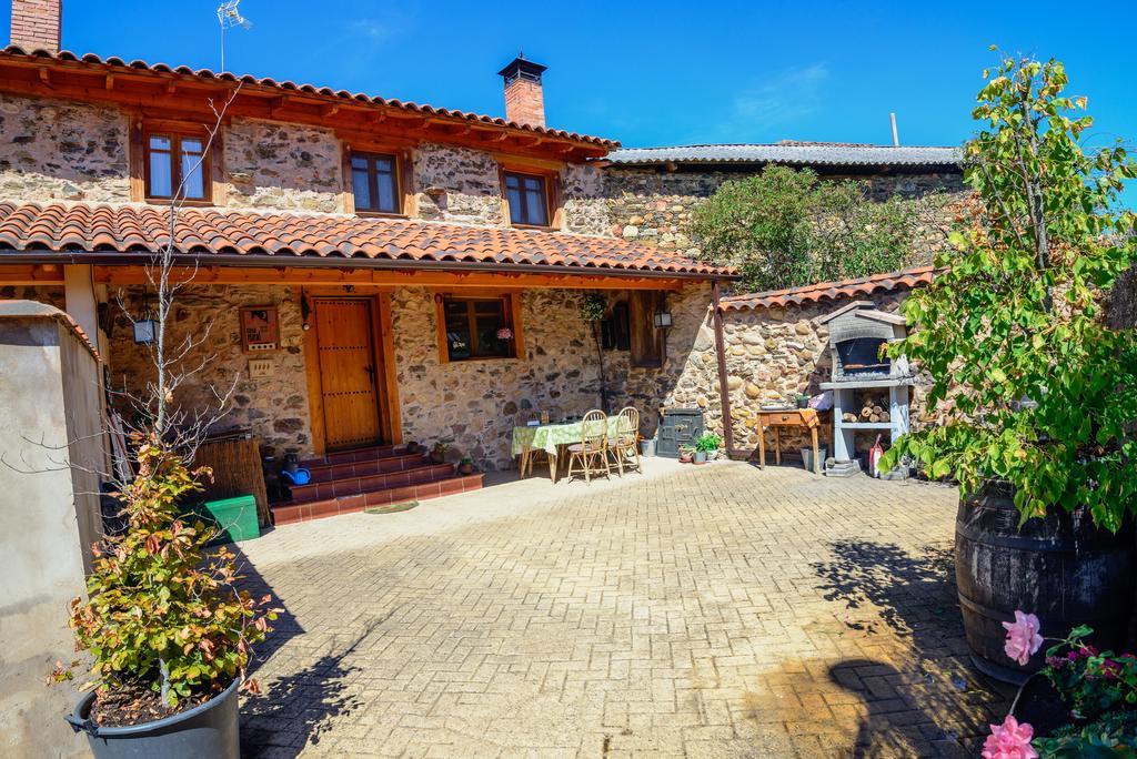Casa Rural Entre Valles Benllera Exterior foto